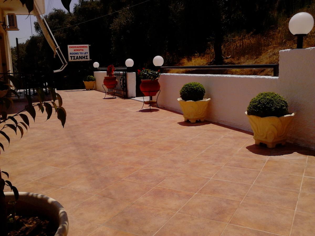 Tsanis Parga Exterior foto